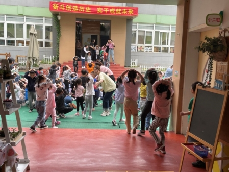 E:\安全资料2018.9\安全资料\3\2021\防暴与地震演练\地震\IMG_1522.JPG